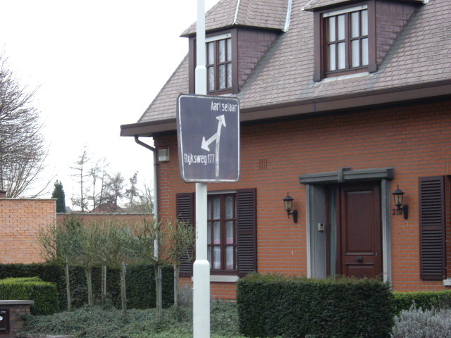 IMGP2968n177rijksweg