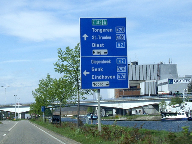 IMGP4471n794