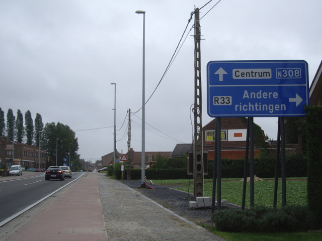 IMGP8126r33n308