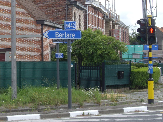 IMGP7935n442
