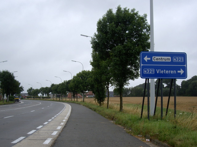 IMGP8122n321