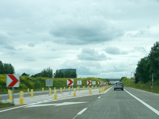 DSC08597n518