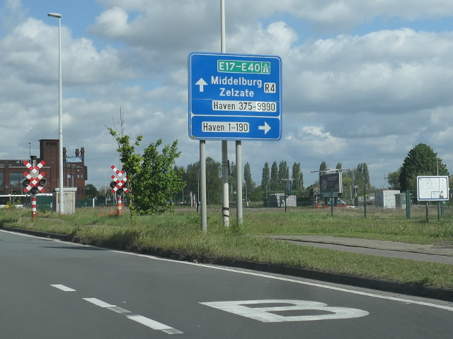 P1270198r4
