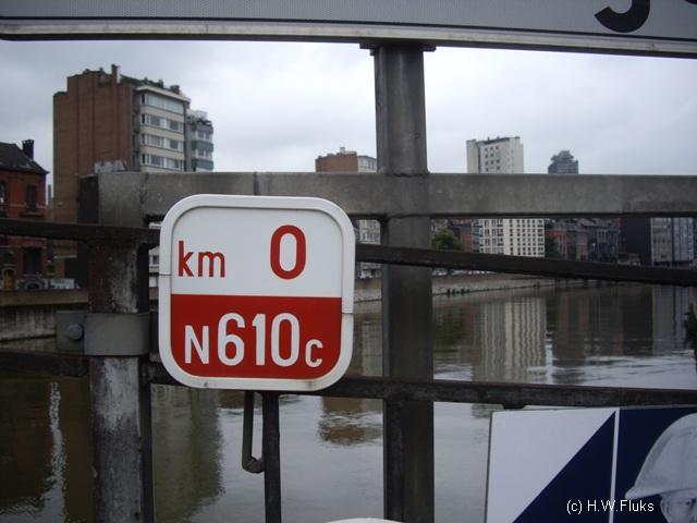 872n610c
