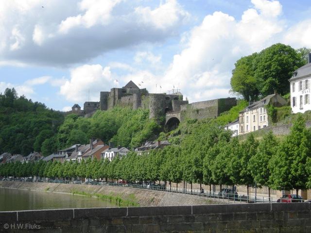 at037n828zbouillon