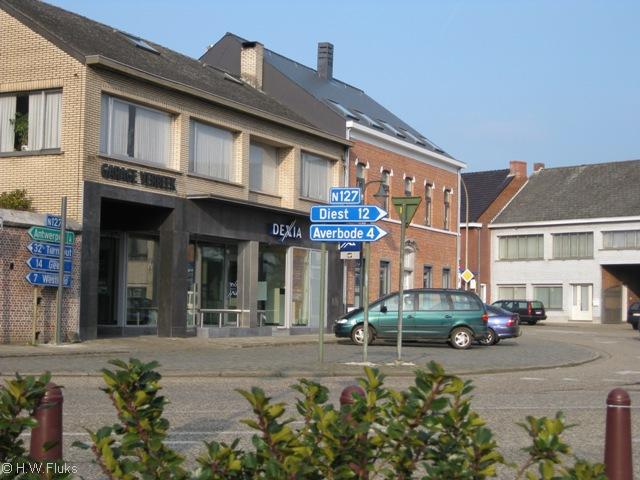 017n127