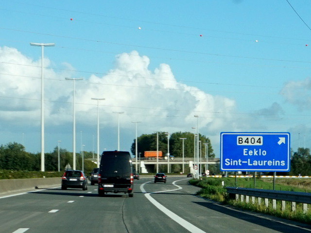 DSC01613b404