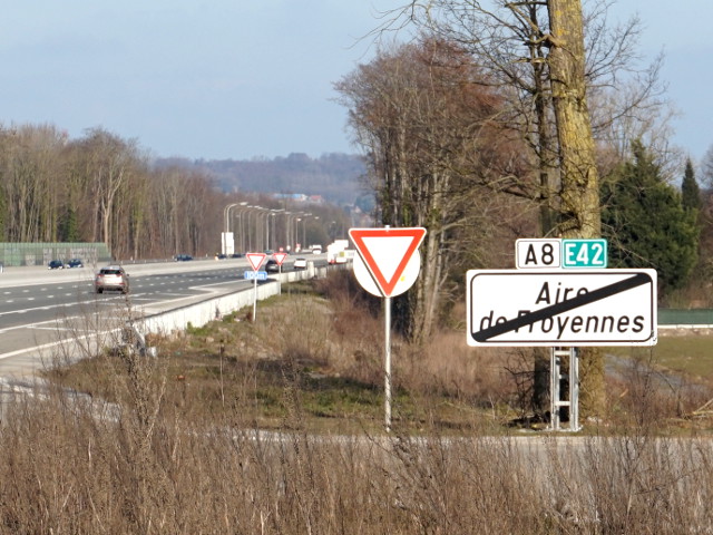 DSC02641a8e42