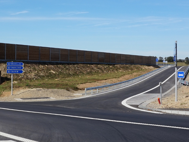 DSC05207e420opritsnelweg