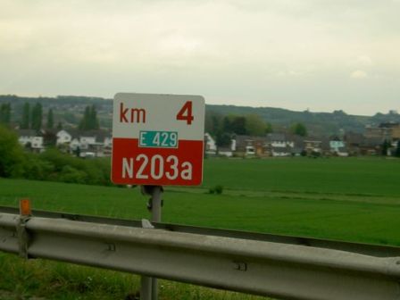 n203ae429_e
