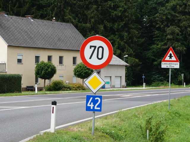 DSC01145b42