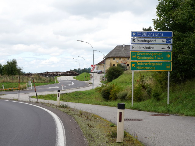 DSC01148b122ab309