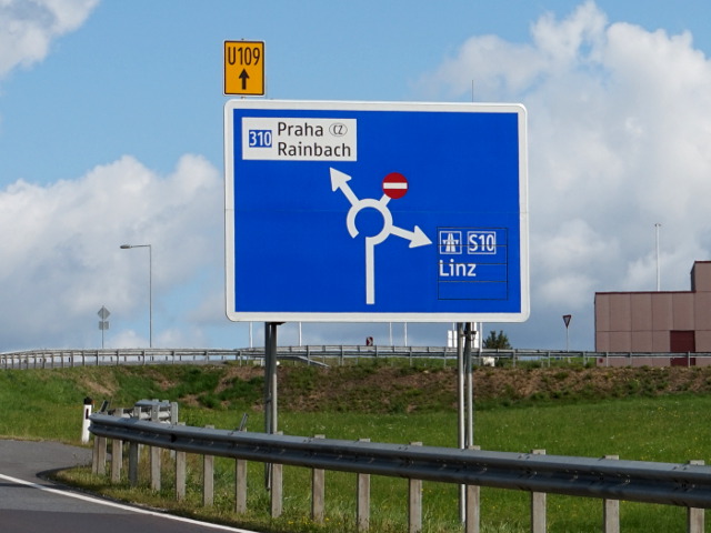DSC01244b310s10