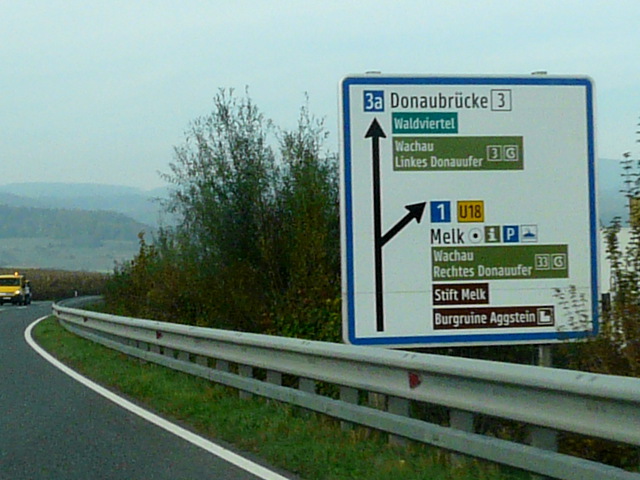 P1290270b33b3ab3b1