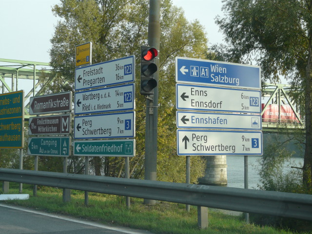P1290290b123b3a1