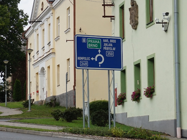 DSC01066x348x350