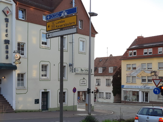 20221022_174758deb270b10a8a62pirmasens