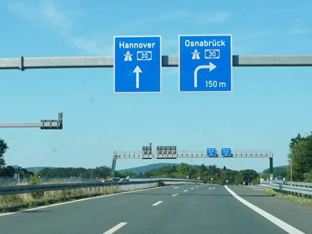 DSC01645a30