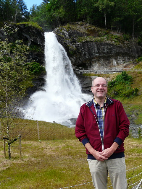 P1180259steindalsfossen