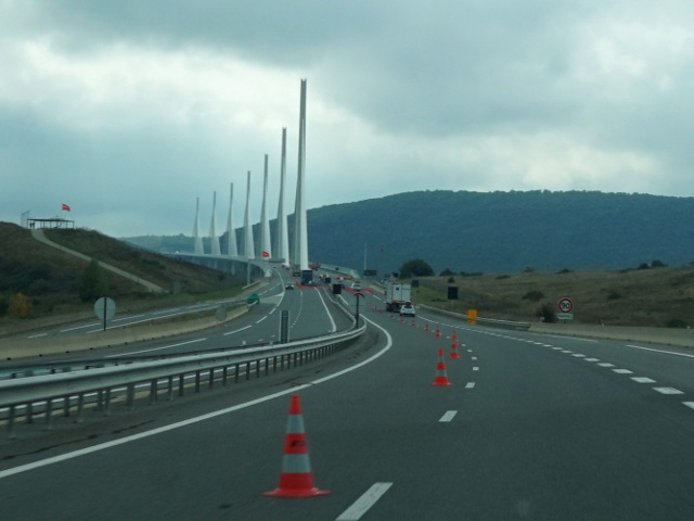 DSC03674a75viaduc