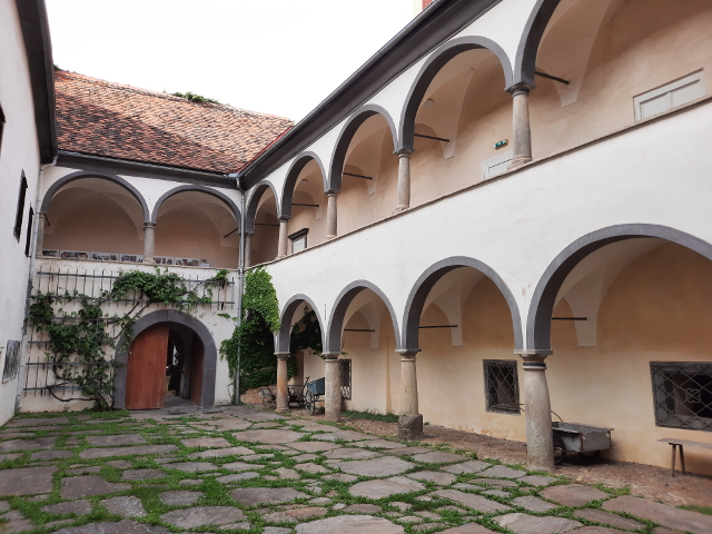 20240522_182725badradkersburg