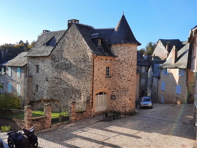 20211022_172507uzerche