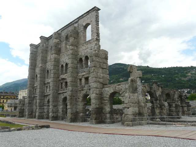 P1070044aosta