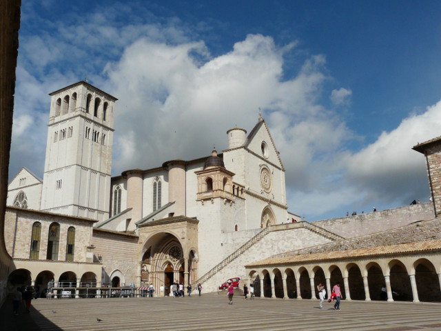 P1110522assisi