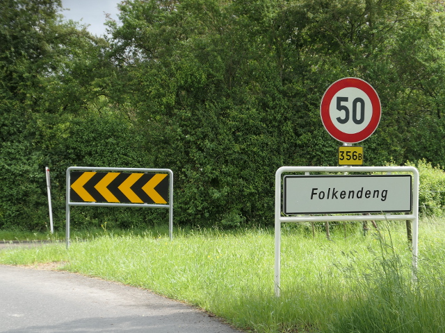 P1280145folkendengx356b