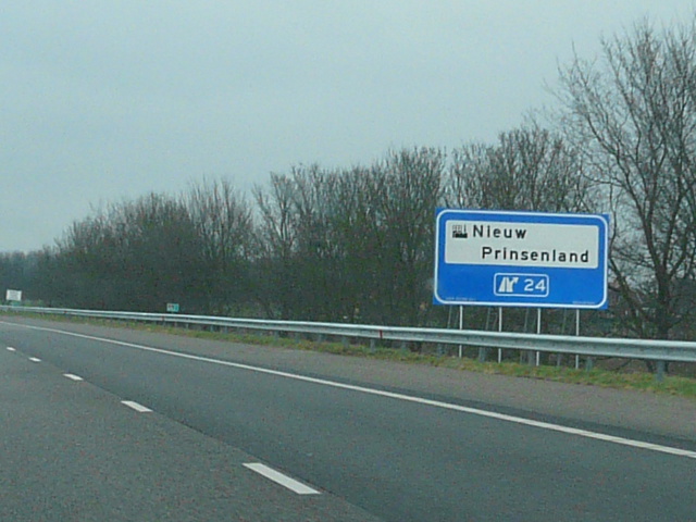 P1120985a4zx24