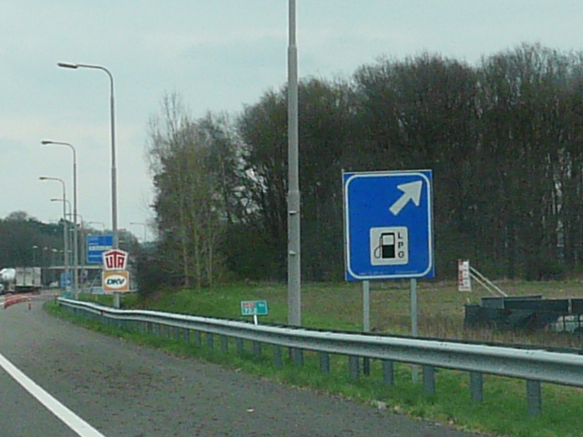 P1140261a67ox40p