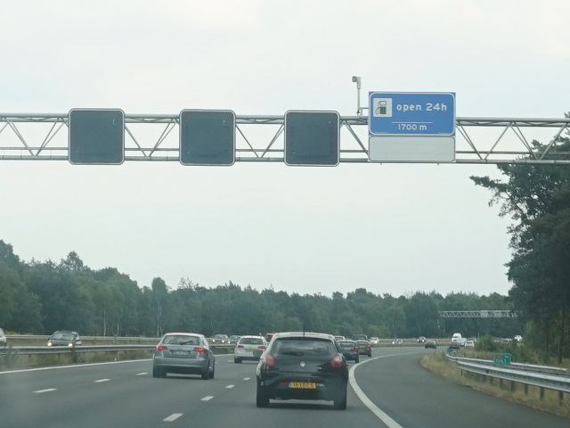 DSC00742a12odebuunderkamp