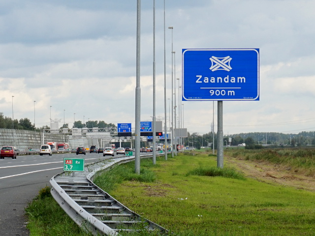 DSC04286a8nzaandam