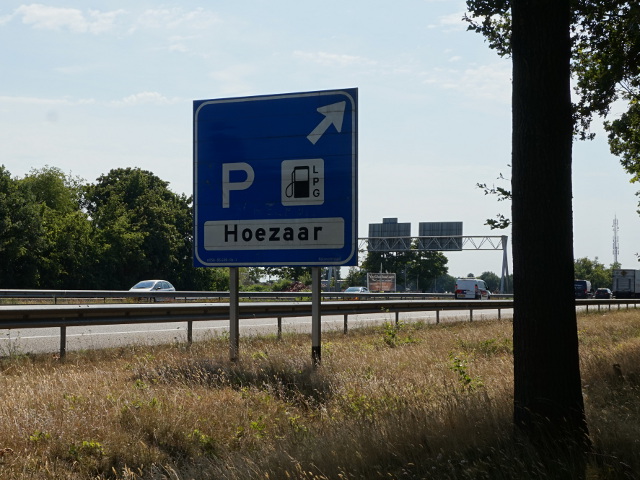 DSC08134a58whoezaar