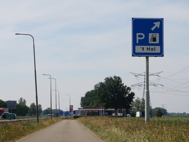 DSC02598a17ztholuitsm