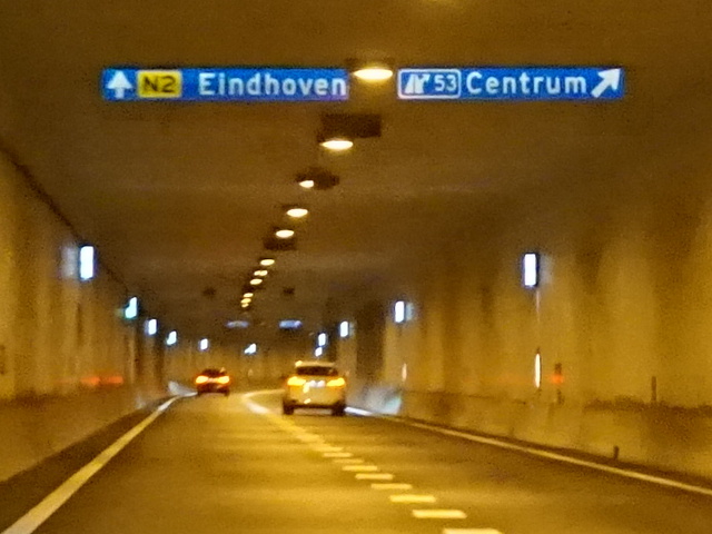 DSC03098a2nx53tunnel4