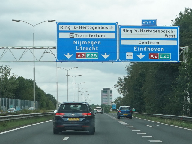 DSC08813a65nvught
