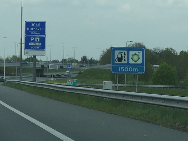 P1030863a27nvoordaan