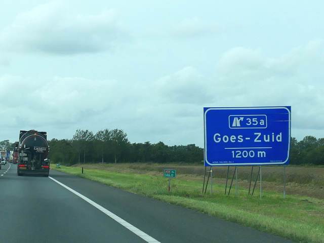 P1160224a58wx35a