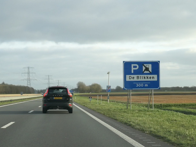 P1000089n34zdeblikken