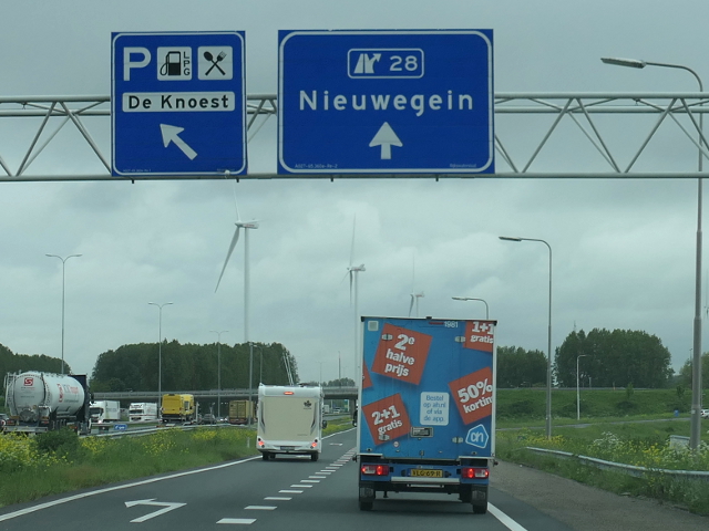 P1040285a27nx28