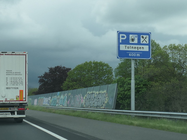 P1040414a1wtolnegen