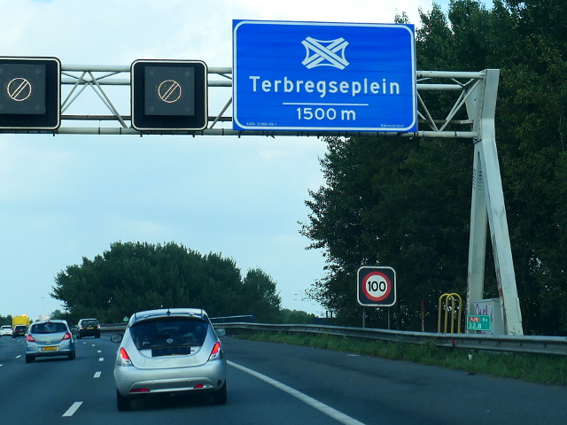 P1120521a20oterbreg
