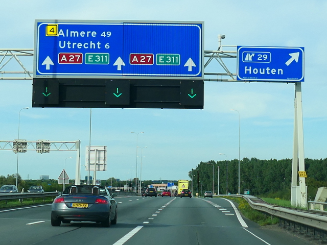 P1120585a27nx29