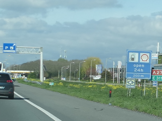 P1010295a27nblommendaal