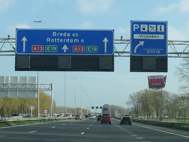 P1010441a13zvrijenban300
