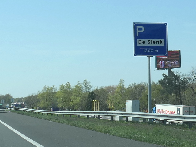 P1010675a67wdeslenk