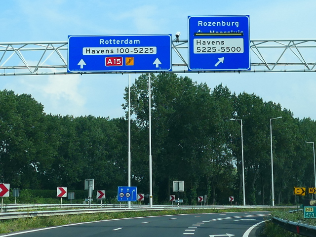 P1120475a15ox13
