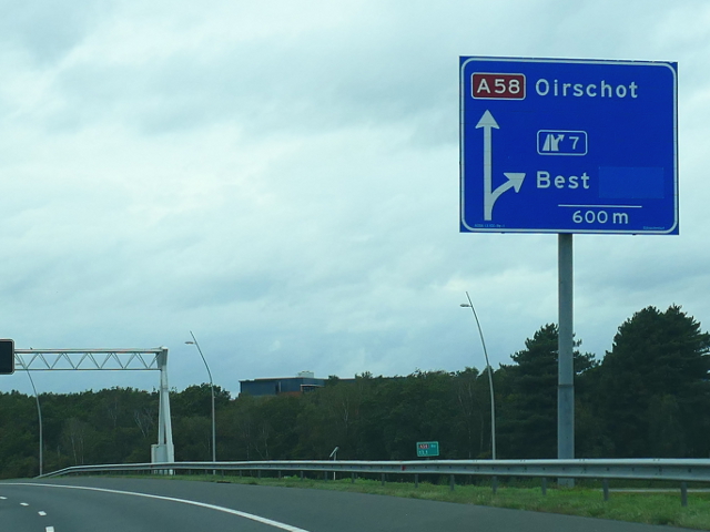 P1140334a58wx7