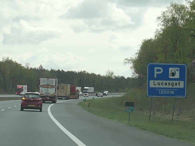 P1020522a1olucasgat